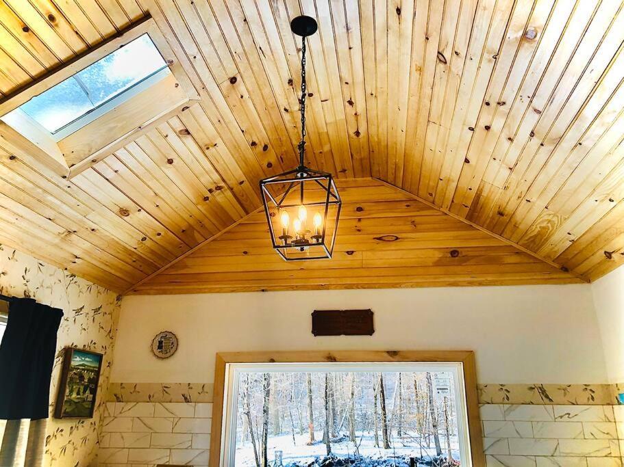 Charming 120-Year-Old Farmhouse By The Creek. Starlight Bagian luar foto